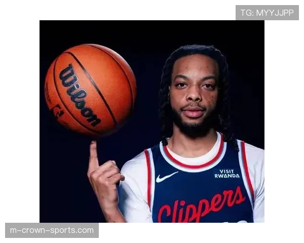 快船加兰出战成疑 后场组织重任或落在曼恩肩头 快船加兰出战成疑 后场组织重任或落在曼恩肩头